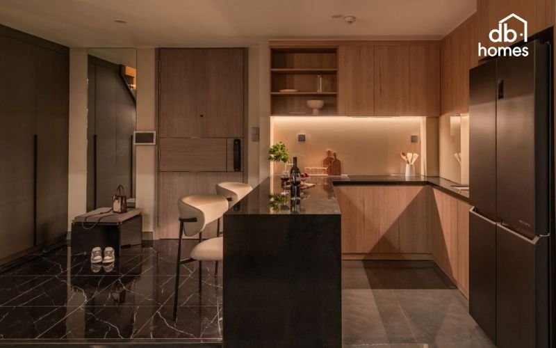 Thiết kế không gian bếp tiện nghi và hiện đại đảm bảo sự thuận tiện trong nấu nướng và tạo cảm giác ấm cúng cho gia đình