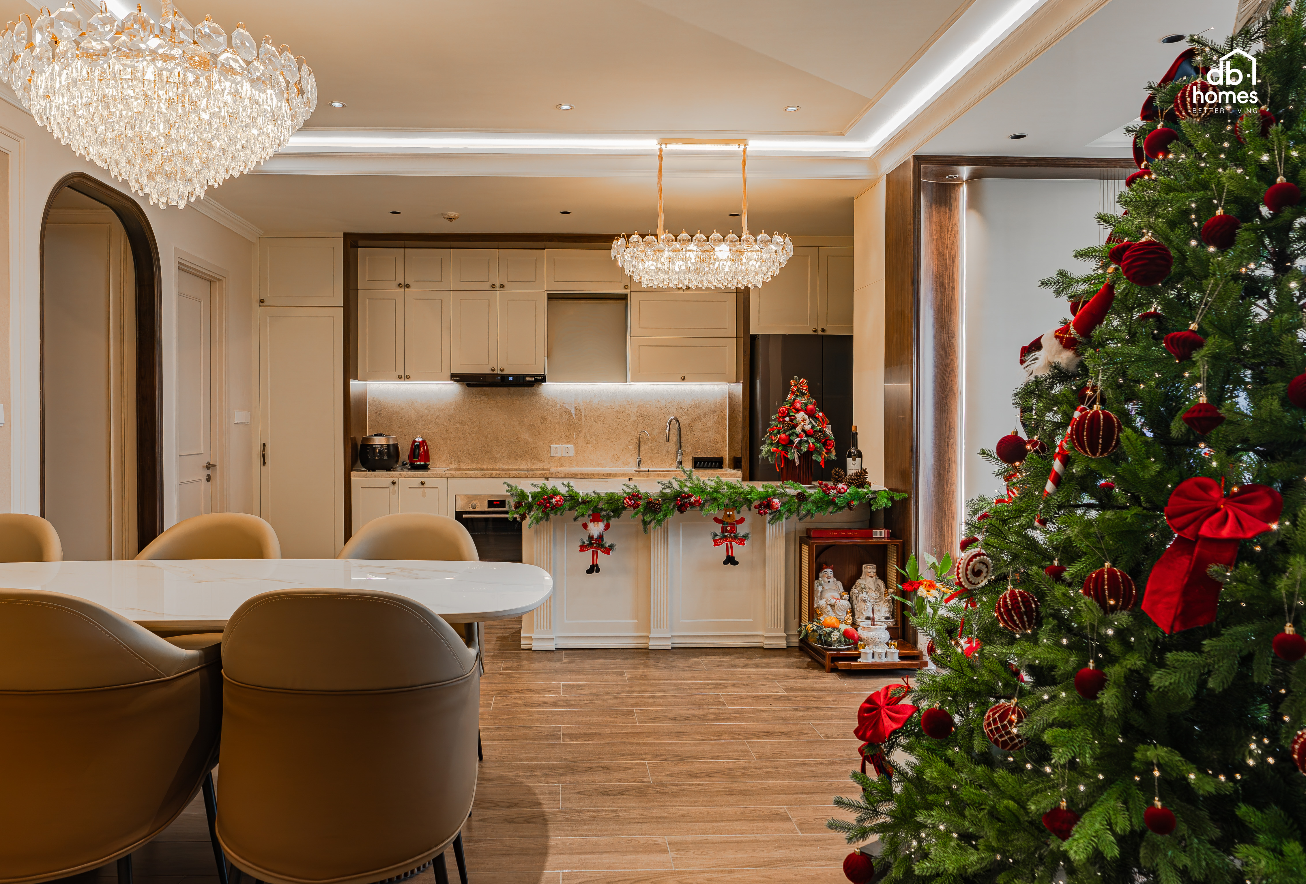 Một số hình ảnh của dự án Timeless Allure tại The Gold View